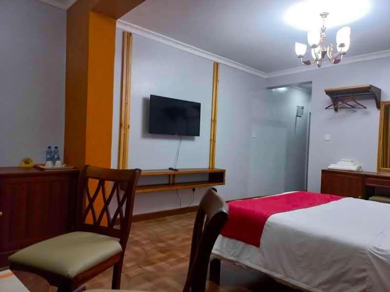 Edgewood Country Place Hotel Thika ภายนอก รูปภาพ