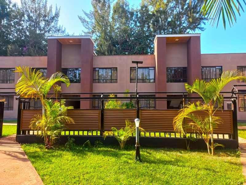 Edgewood Country Place Hotel Thika ภายนอก รูปภาพ